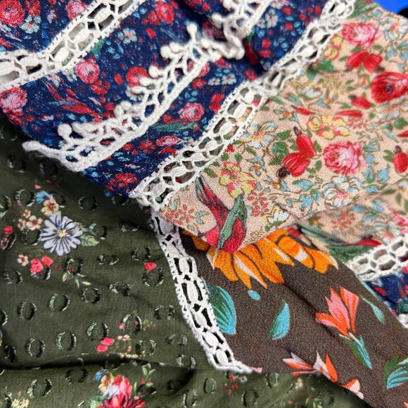 FARM Rio Patchwork Floral Smocked Neck Long Sleeve Blouse Sz S Boho Cottagecore - Picture 12 of 13